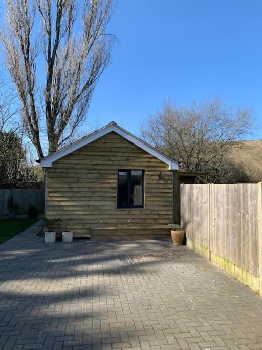 The Cabin Preston (Dorset) Exterior foto